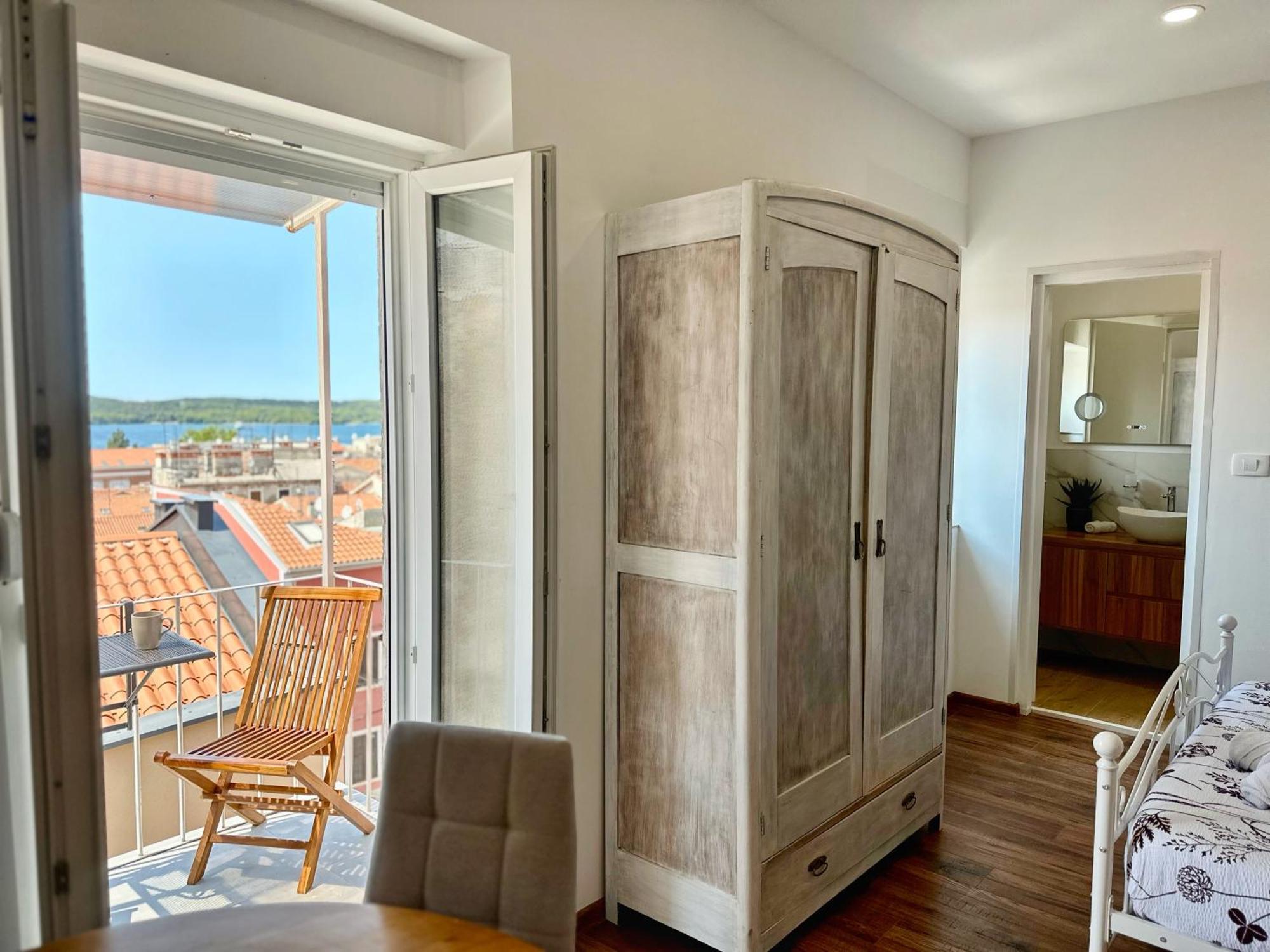 Focus Apartment